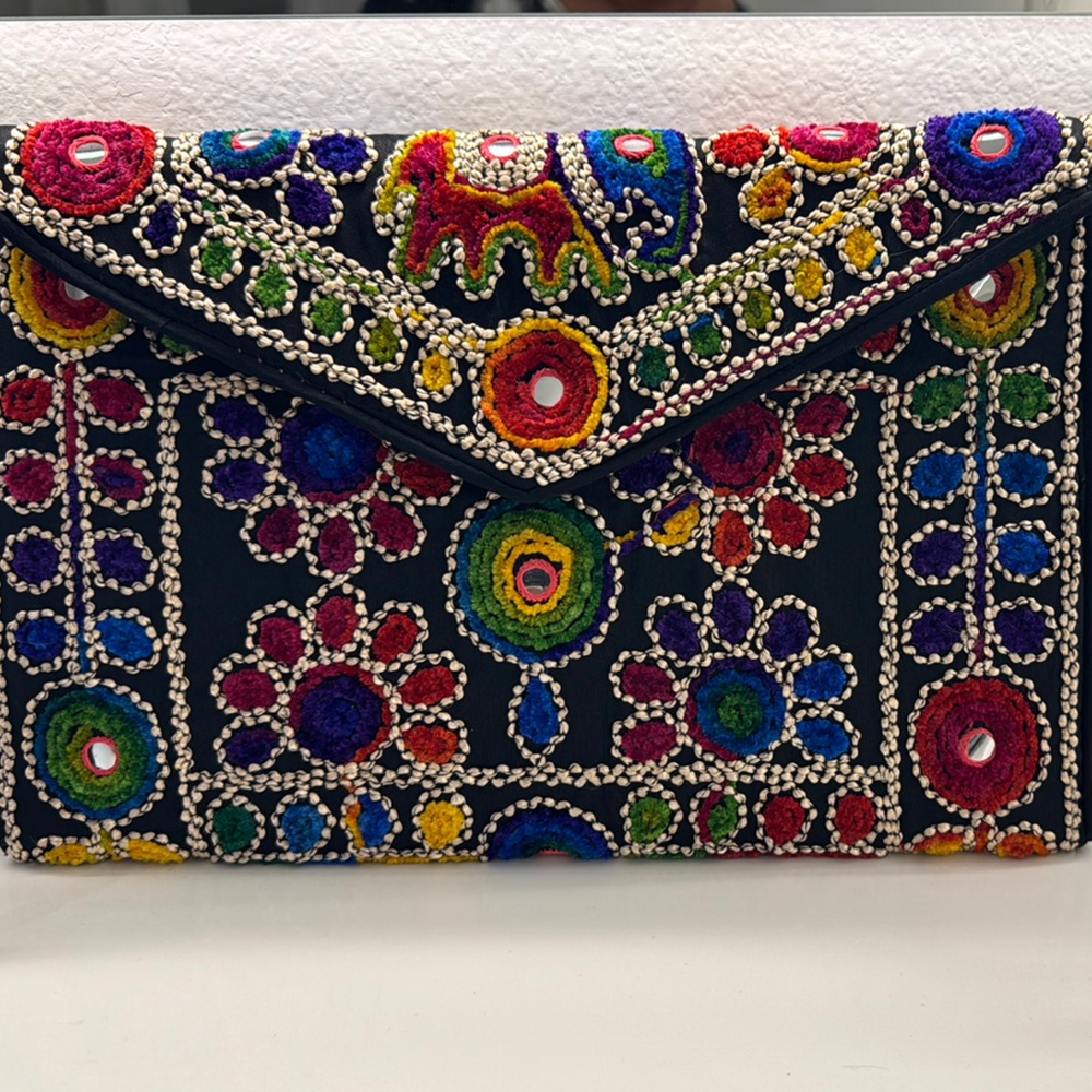 Multicolor Floral Embroidered Bag